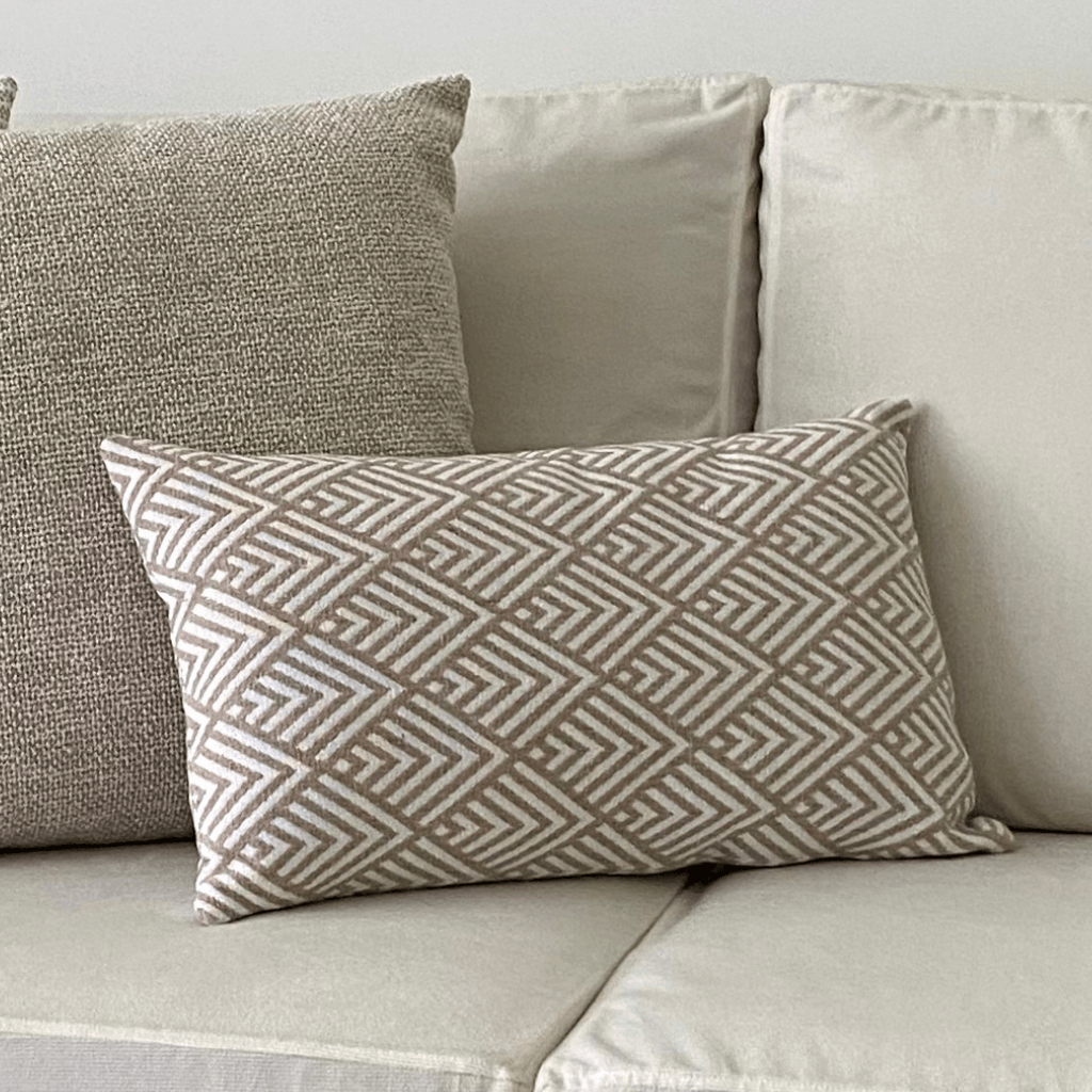 Jacquard Missoni Beige Lumbar Pillow Cover